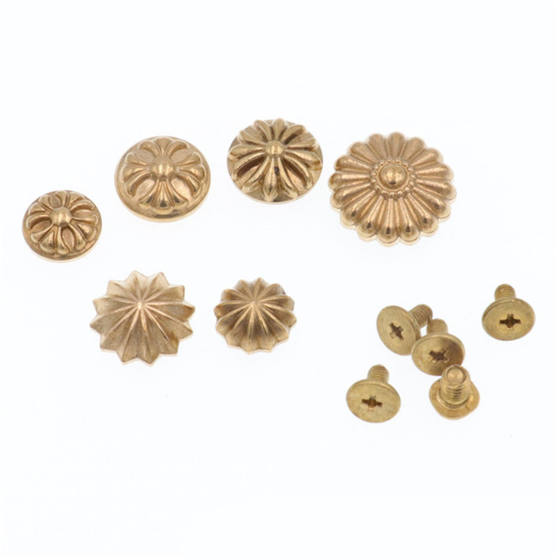 Leatherwork Flowers - หมุดยึดสายรัดทองเหลือง 5 ชิ้น หัวดอกไม้ สำหรับตกแต่งเสื้อผ้า/กระเป๋า/รองเท้า/กระเป๋าเดินทาง/งานหนัง/งานฝีมือ