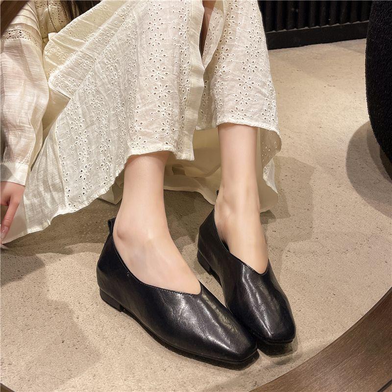 รองเท้าแฟชั่นผู้หญิง รองเท้าโล - Leather Work Heels บทวิจารณ์และราคา