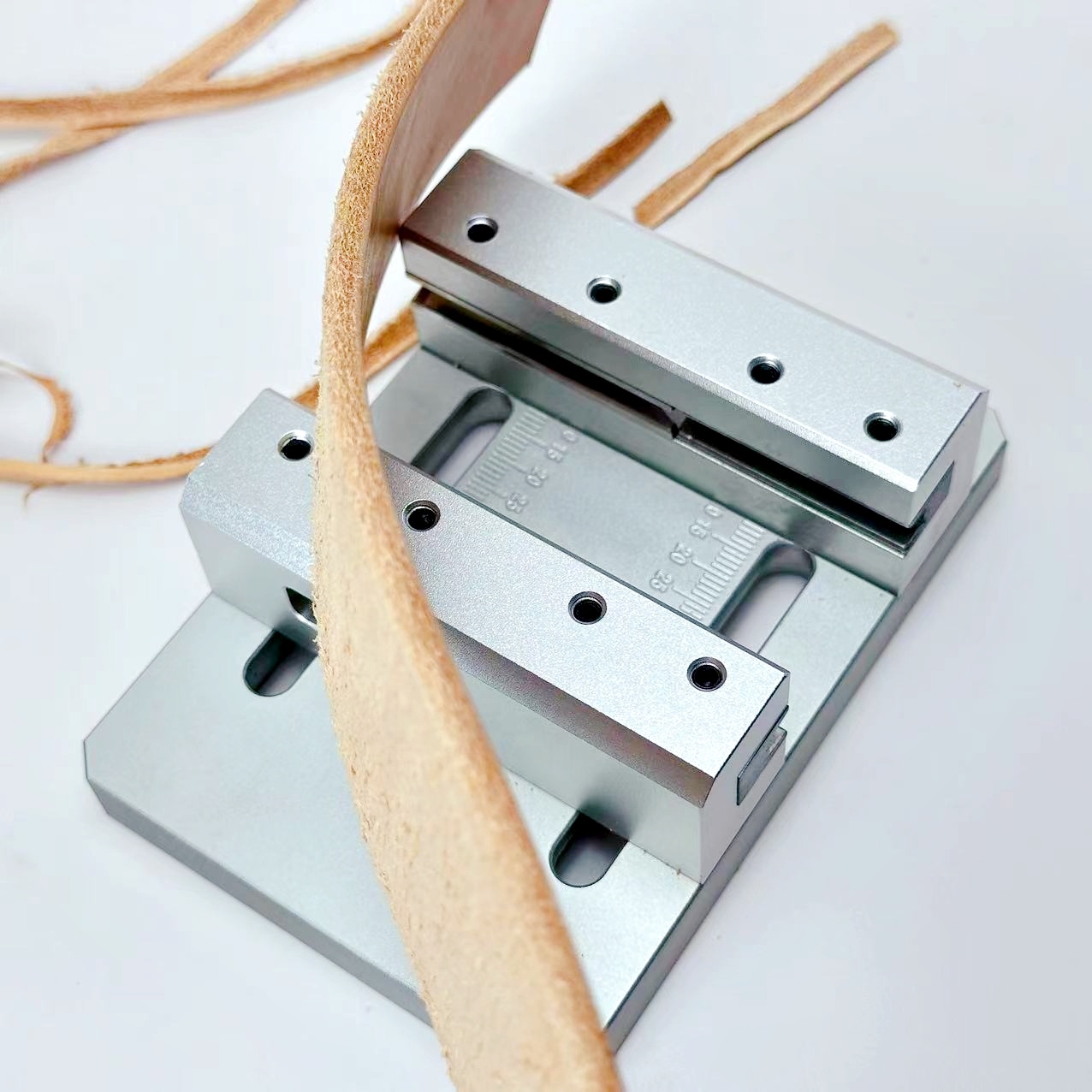 เครื่องตัดขอบสายพาน เครื่องลบค - Leather Edge Beveler บทวิจารณ์และราคา