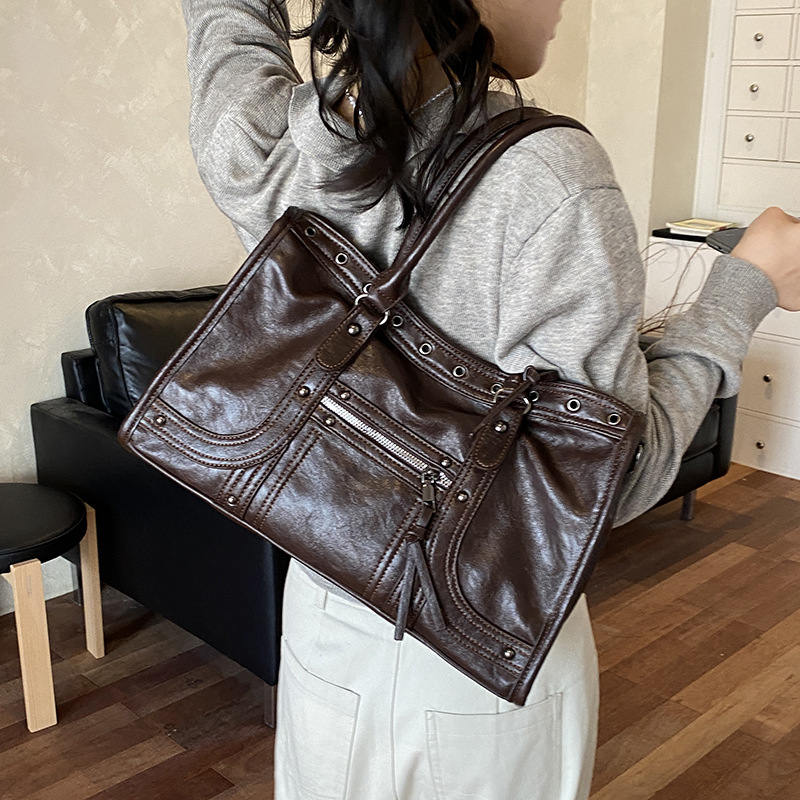กระเป๋าสะพายข้างผู้หญิงสไตล์เร - Leatherwork Workshop บทวิจารณ์และราคา